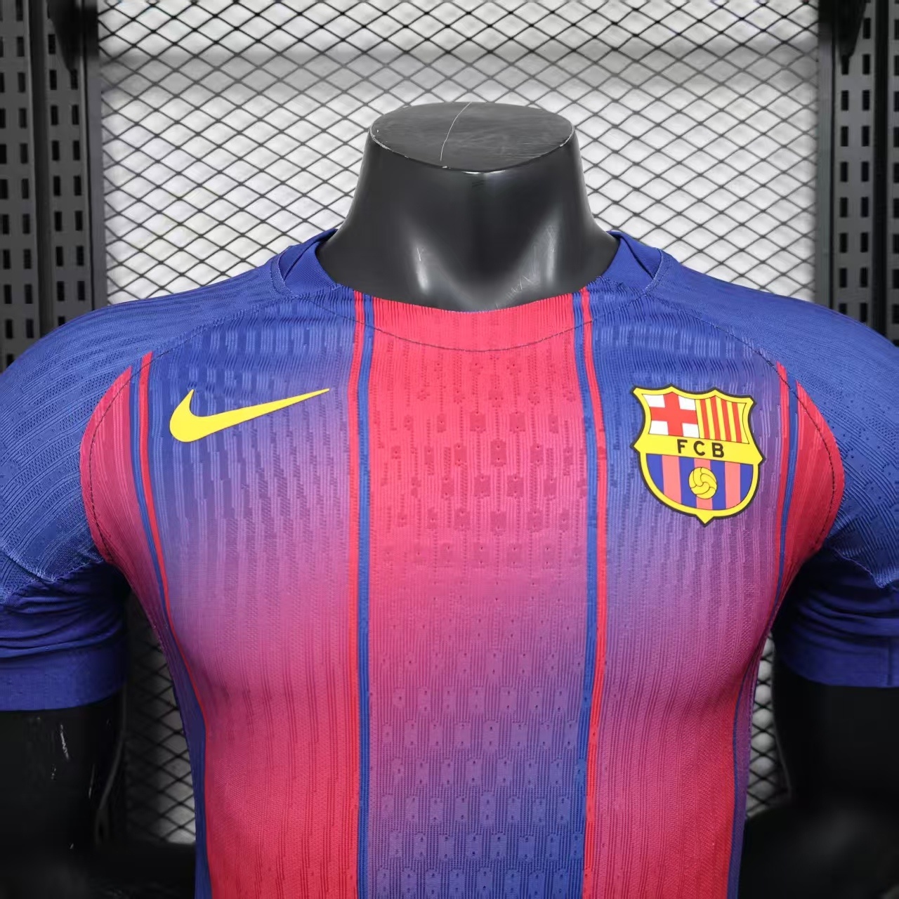 2025/2026 Barcelona home quick-drying Short Sleeve Football Jersey without-chest ( player )