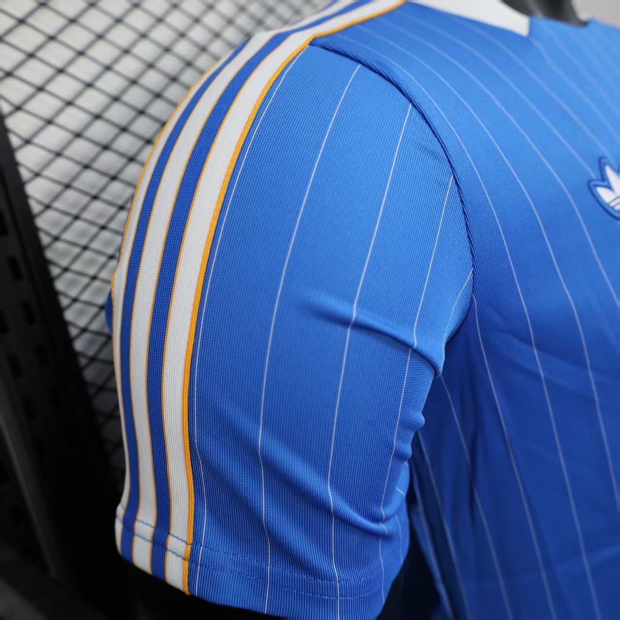 2024/2025 Real Madrid Casual Retro Short-Sleeve Jersey ( Fan )