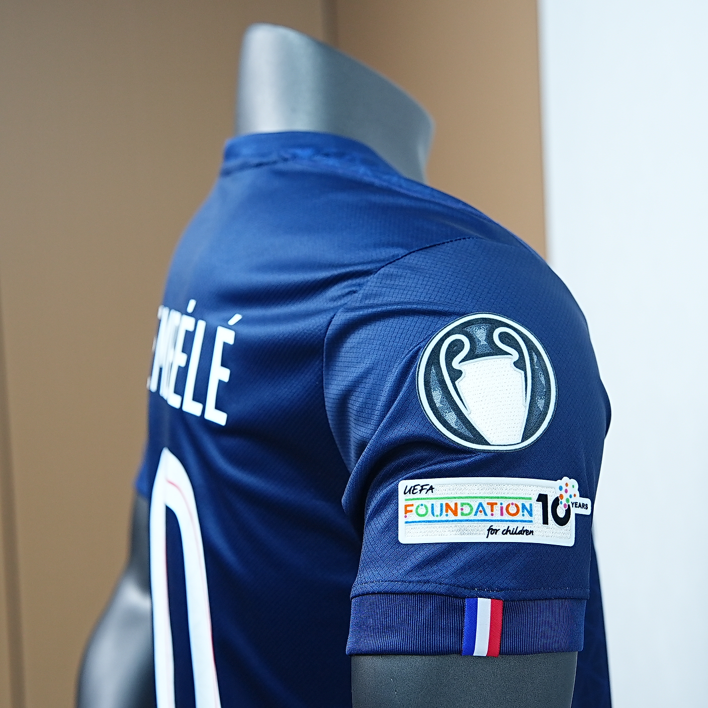 2025-2026 Paris Saint-Germain Home Quick-Dry Short Sleeve Jersey（ Fan ） 