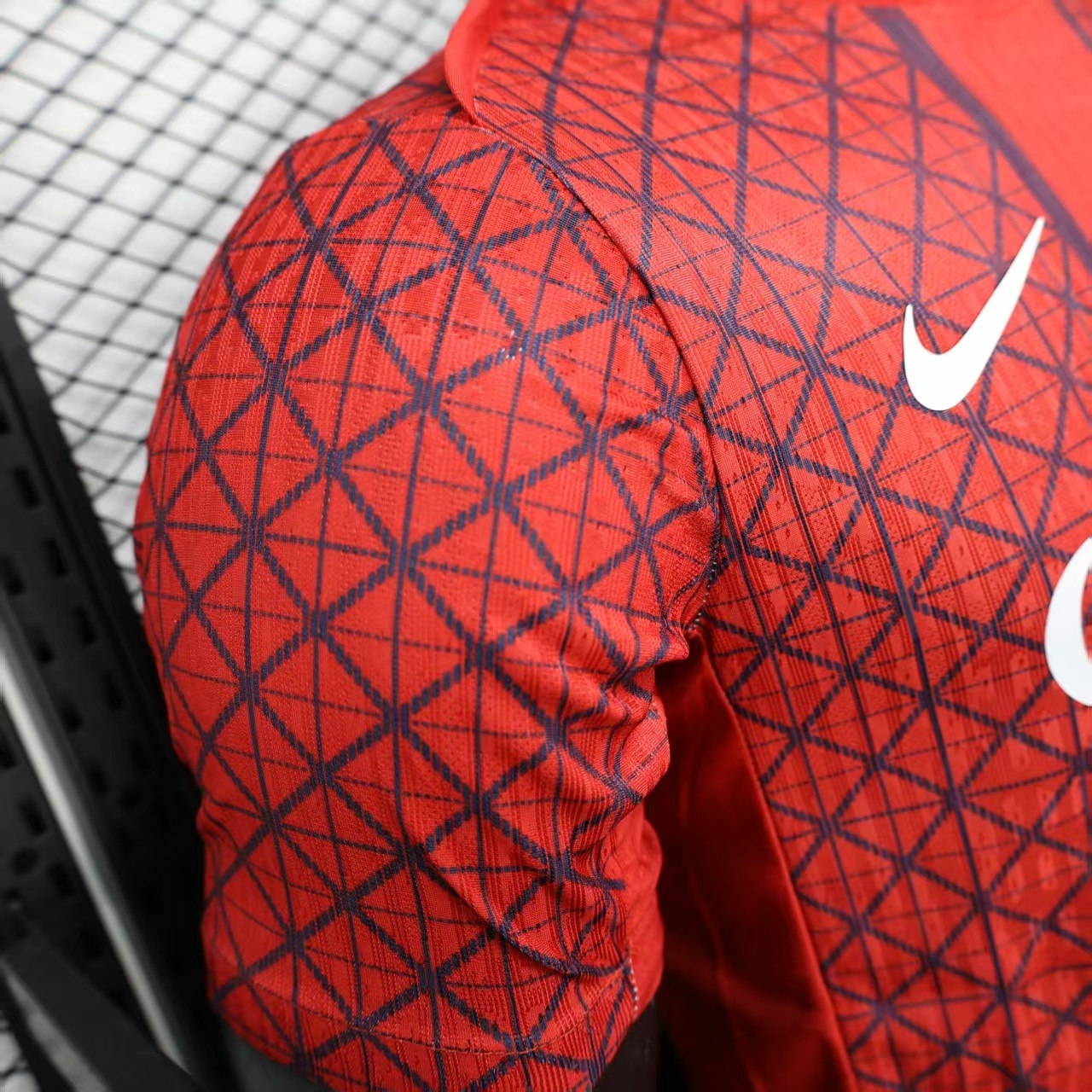 2025/2026 Paris Saint-Germain Quick-Dry Pre-Match Training Red Short-Sleeve Jersey (Player) 