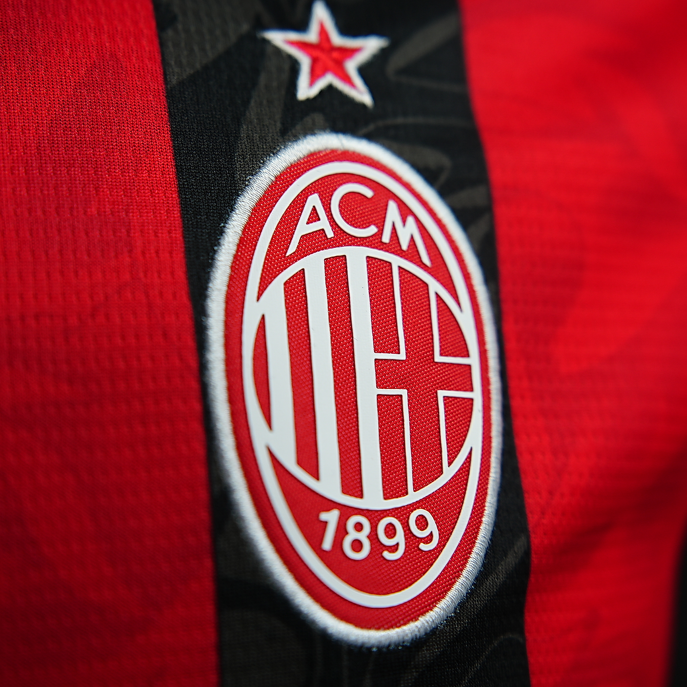 2025-2026 AC Milan Season Home Short Sleeve Jersey (fan-version)