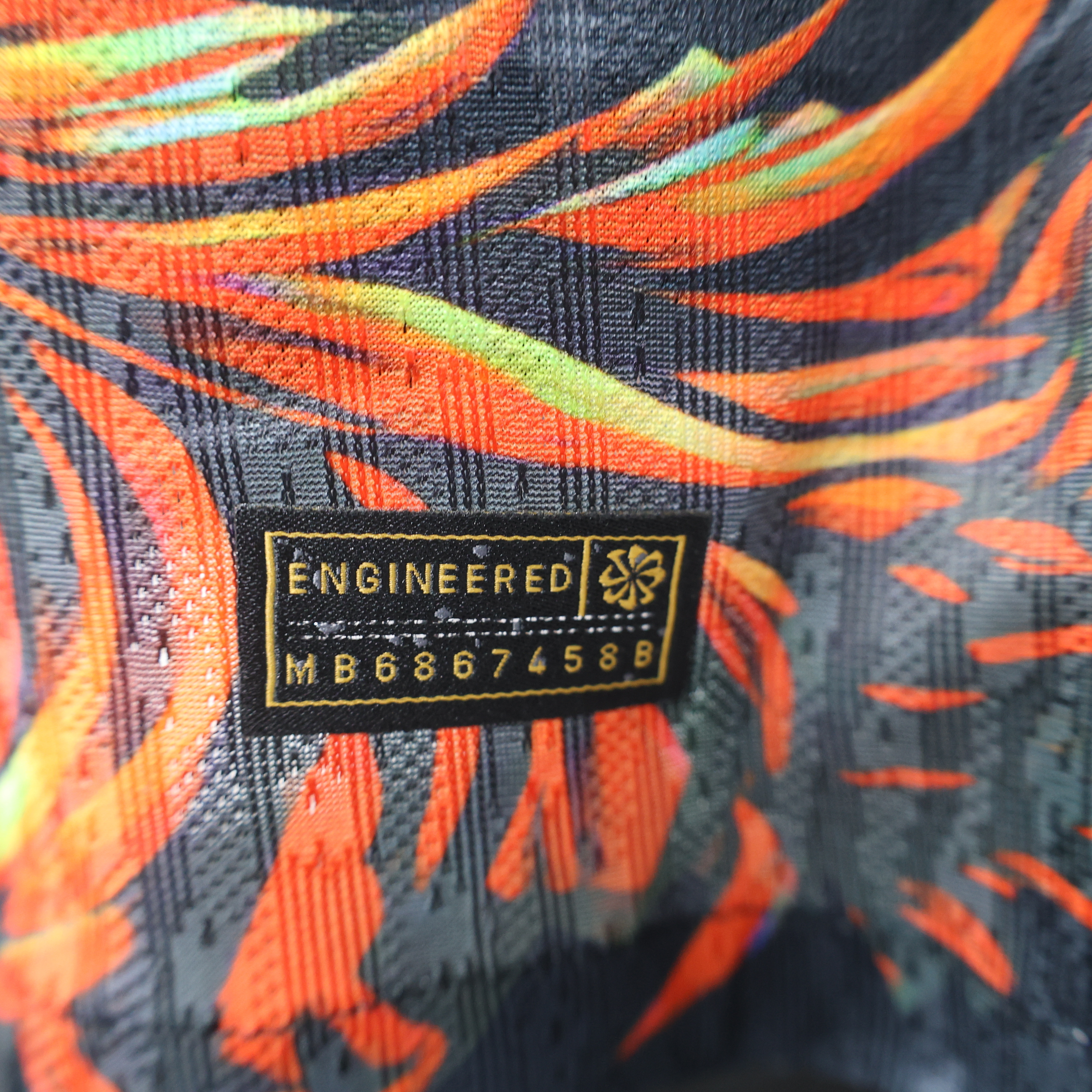 2025-2026 Liverpool Short-Sleeve Football Jersey Gold Phoenix Special Edition (Player)