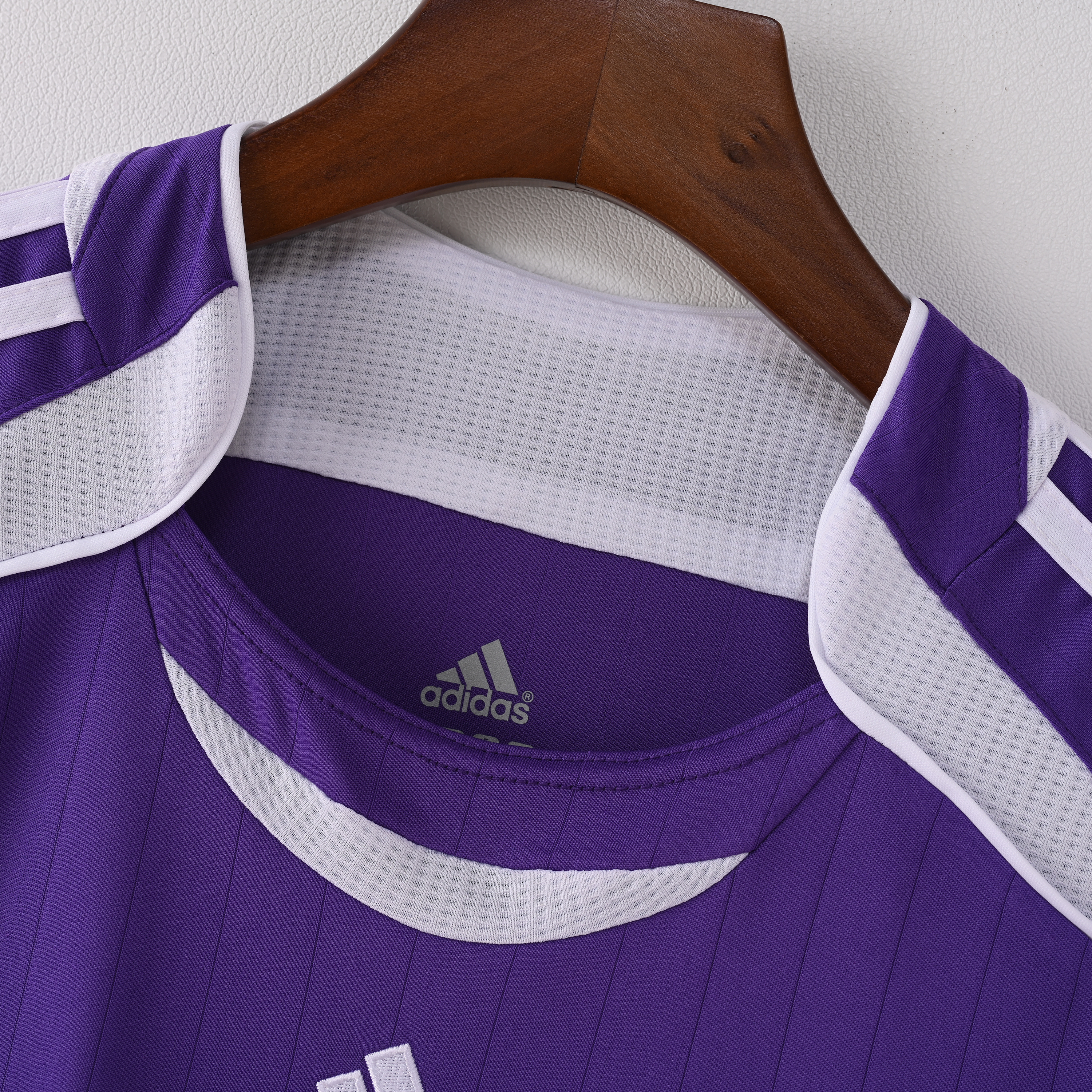 2006/2007 Real Madrid Second Away Purple Short-Sleeve Jersey ( Fan ) 