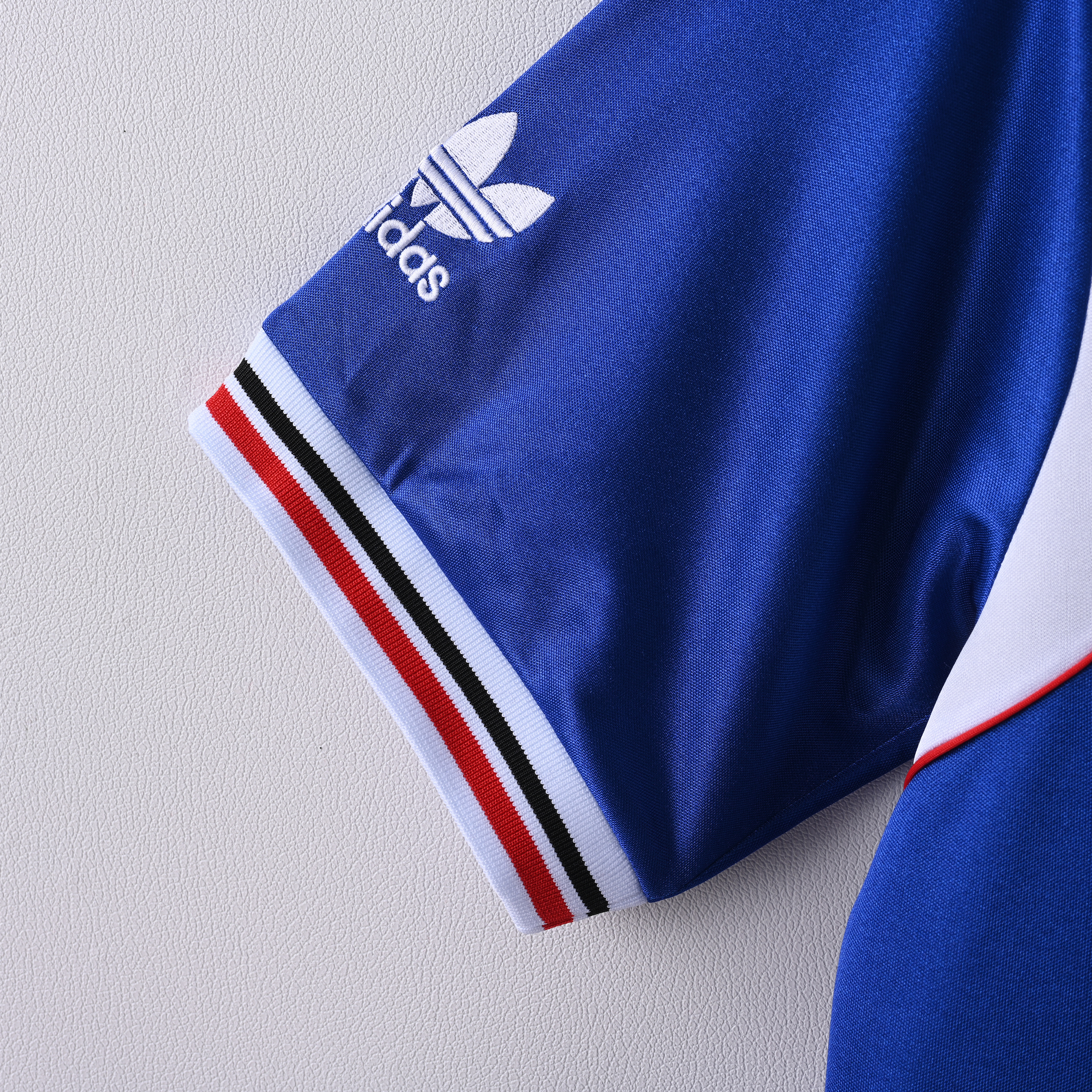 1984 Manchester United Second Away Short-Sleeve Retro navy Jersey (Fan )