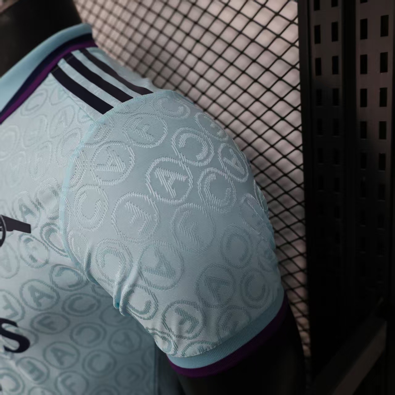 2025-2026 Arsenal Special Edition Light Blue Polo Short-Sleeve Football Jersey (Player) 