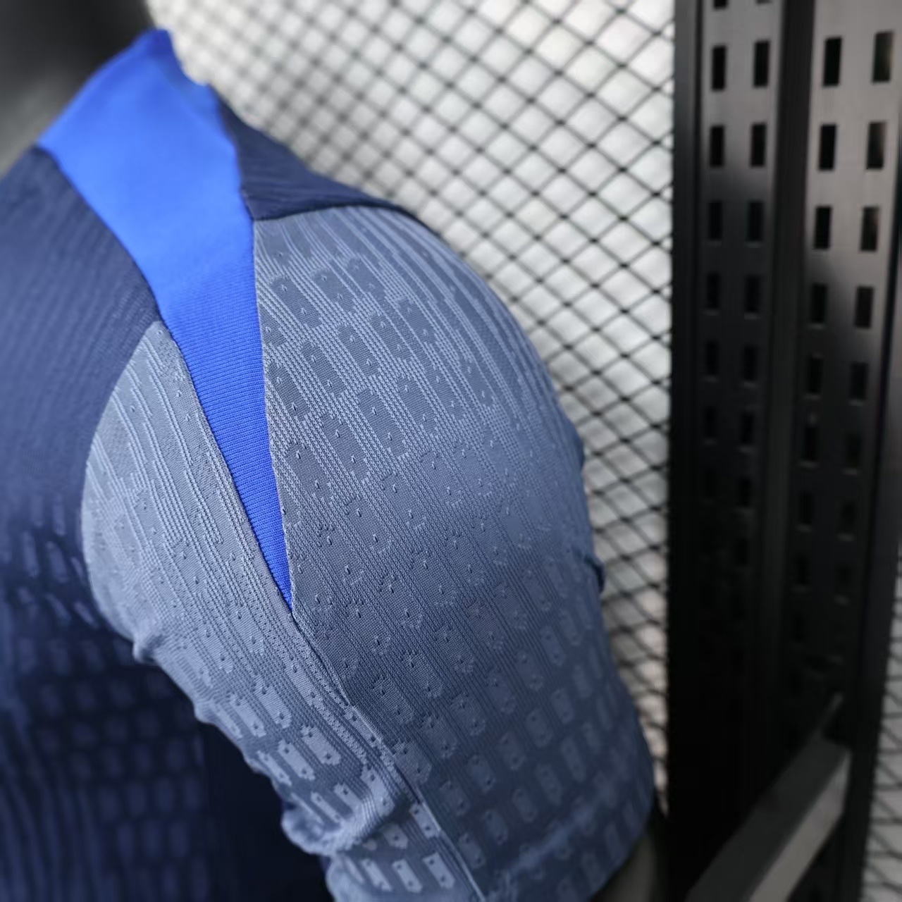 2025/2026 Paris Saint-Germain Pre-Match Football Kit Blue Short-Sleeve Jersey (Player) 