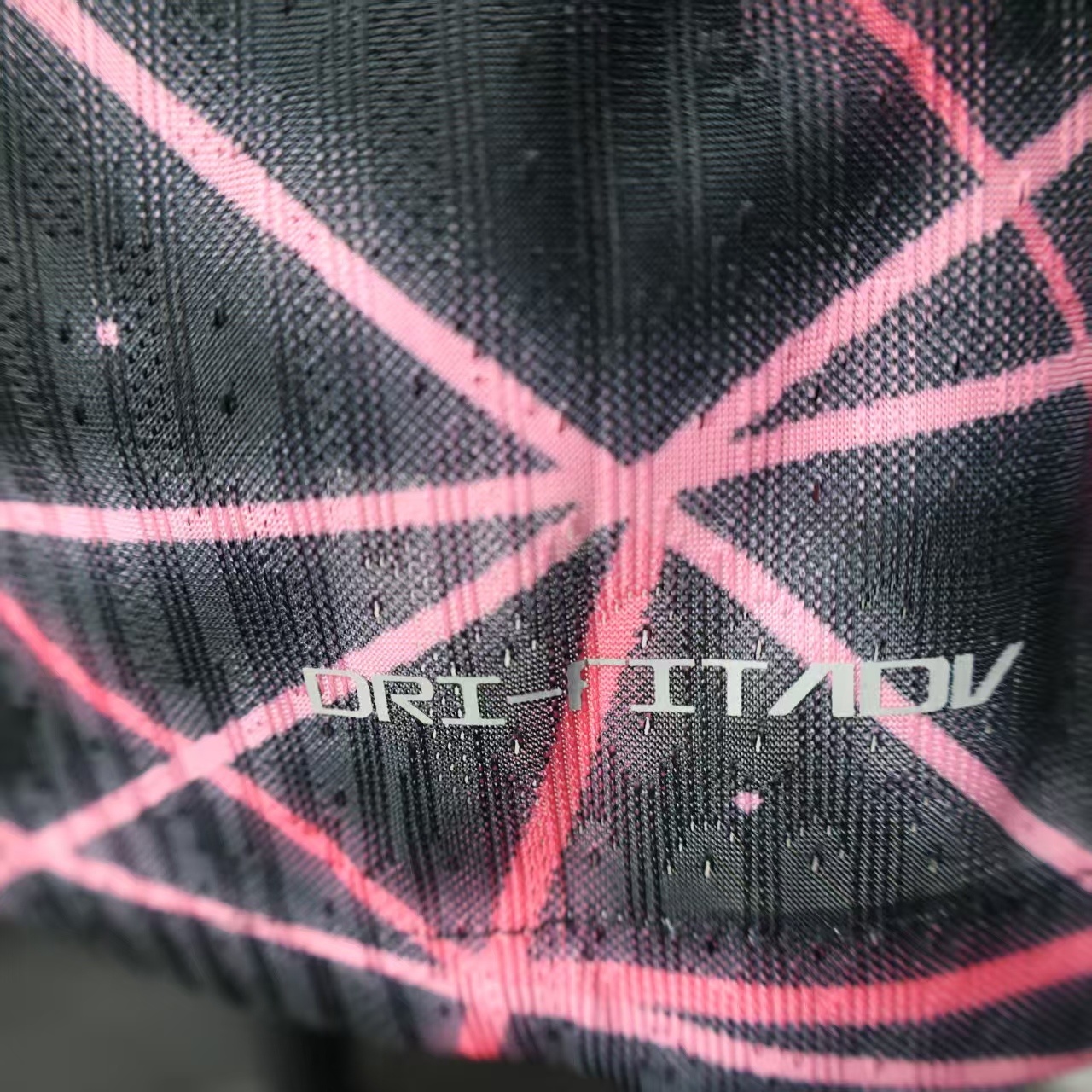 2025/2026 Paris Saint-Germain Pre-Match Quick-Dry Short-Sleeve Jersey(Player) 