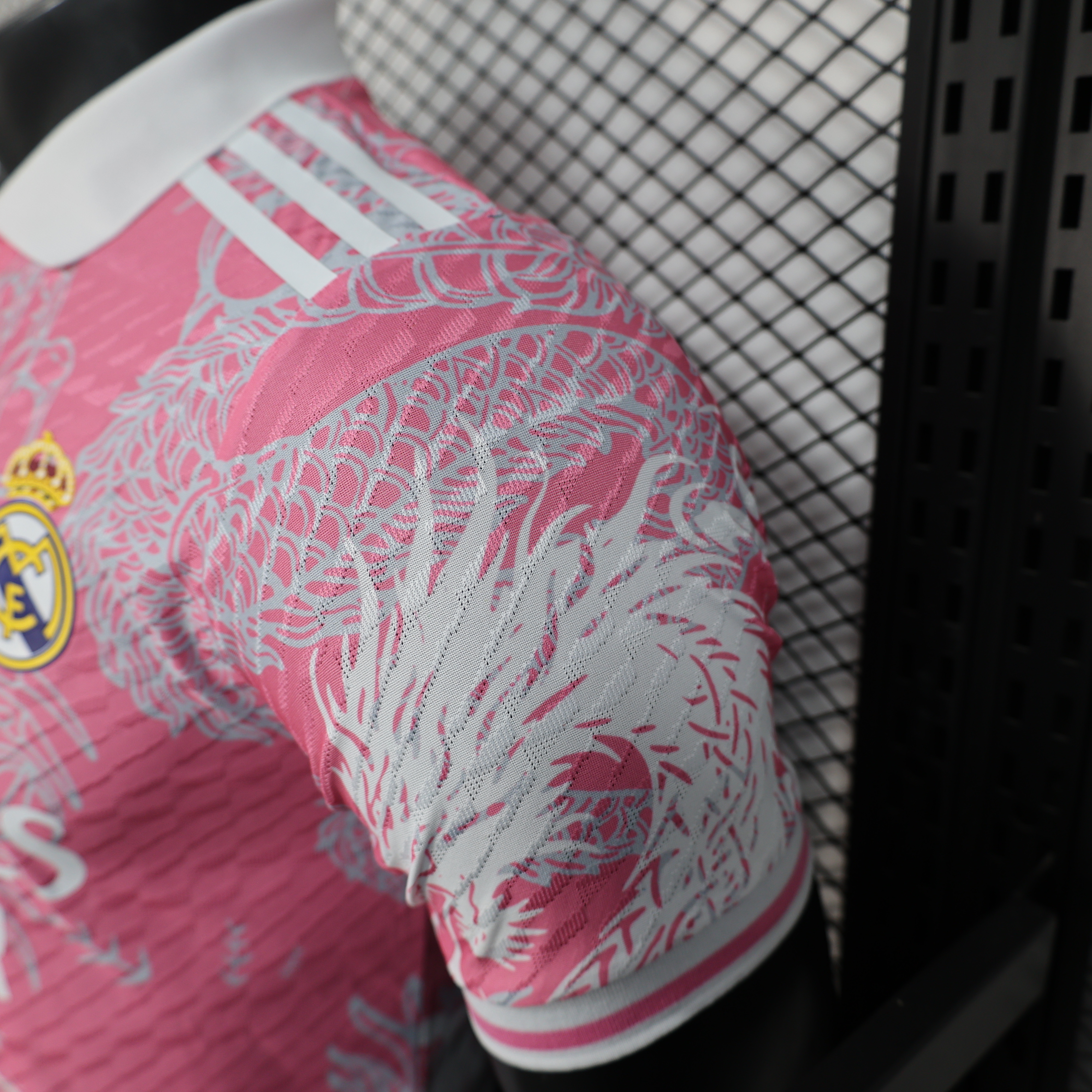 2025/2026 Real Madrid Dragon Special Edition Pink ( Player )