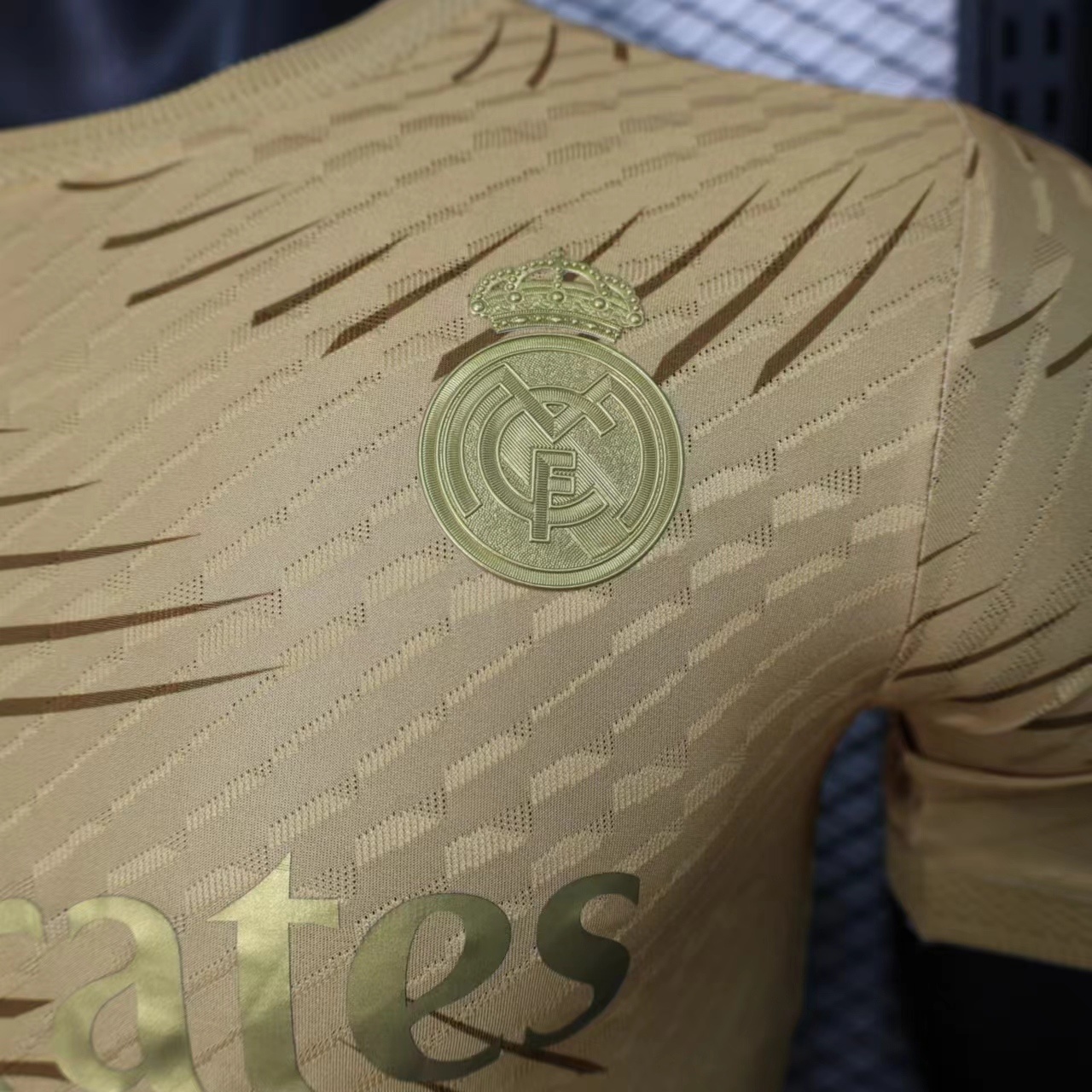 2025/2026 Real Madrid Gold Special Edition Short-Sleeve Jersey ( Player )