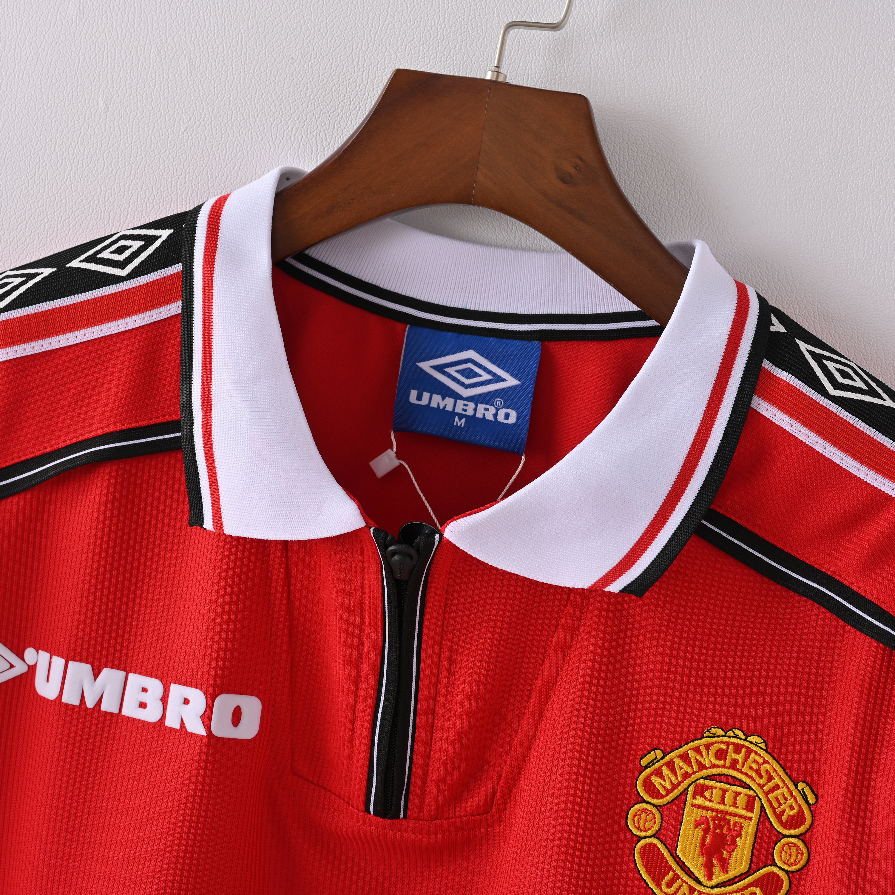 1998/1999 Manchester United Home Short-Sleeve Retro red Jersey ( Fan ) 