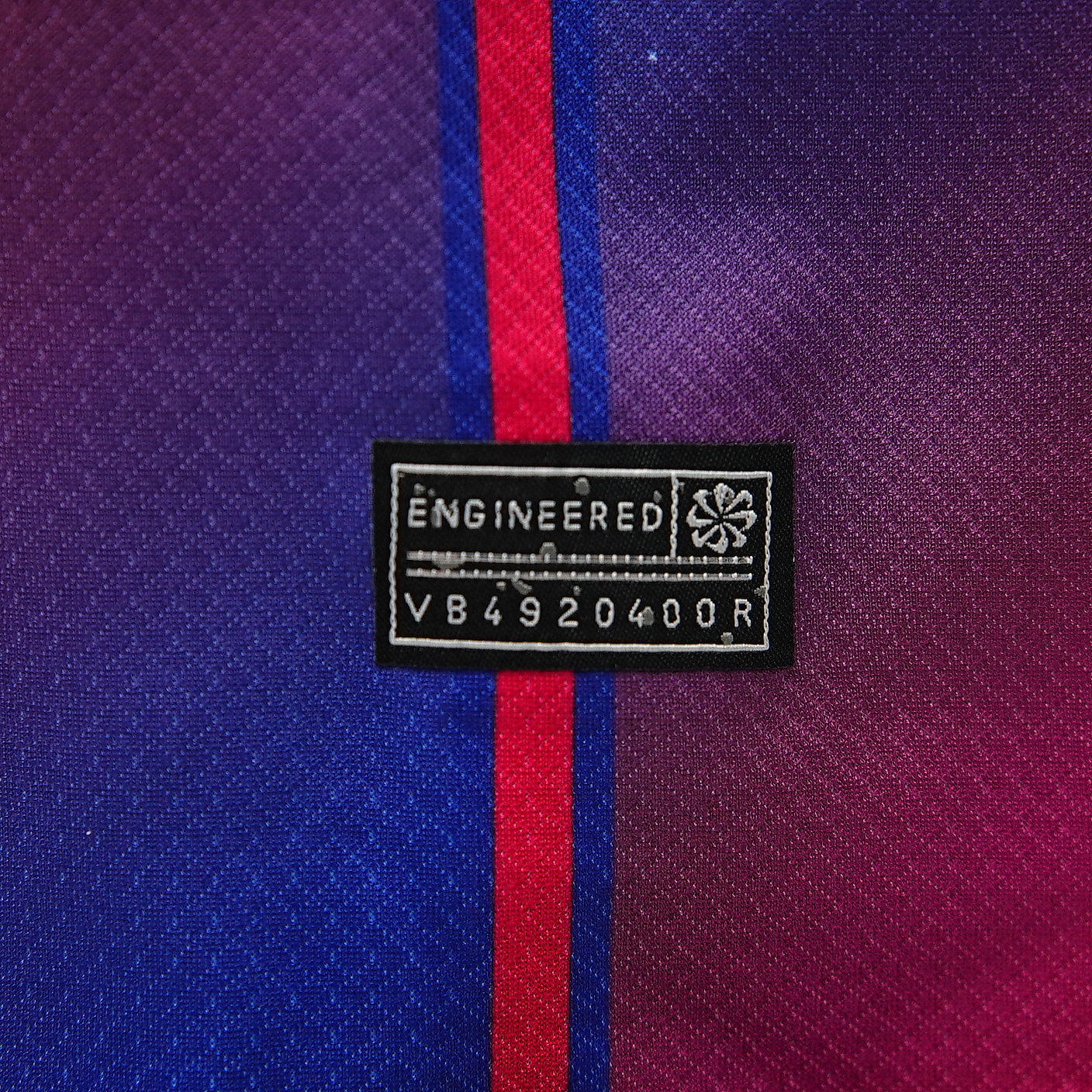 2025/2026 Barcelona Home Moisture-Wicking Short Sleeve Soccer Jersey （ Fan ）