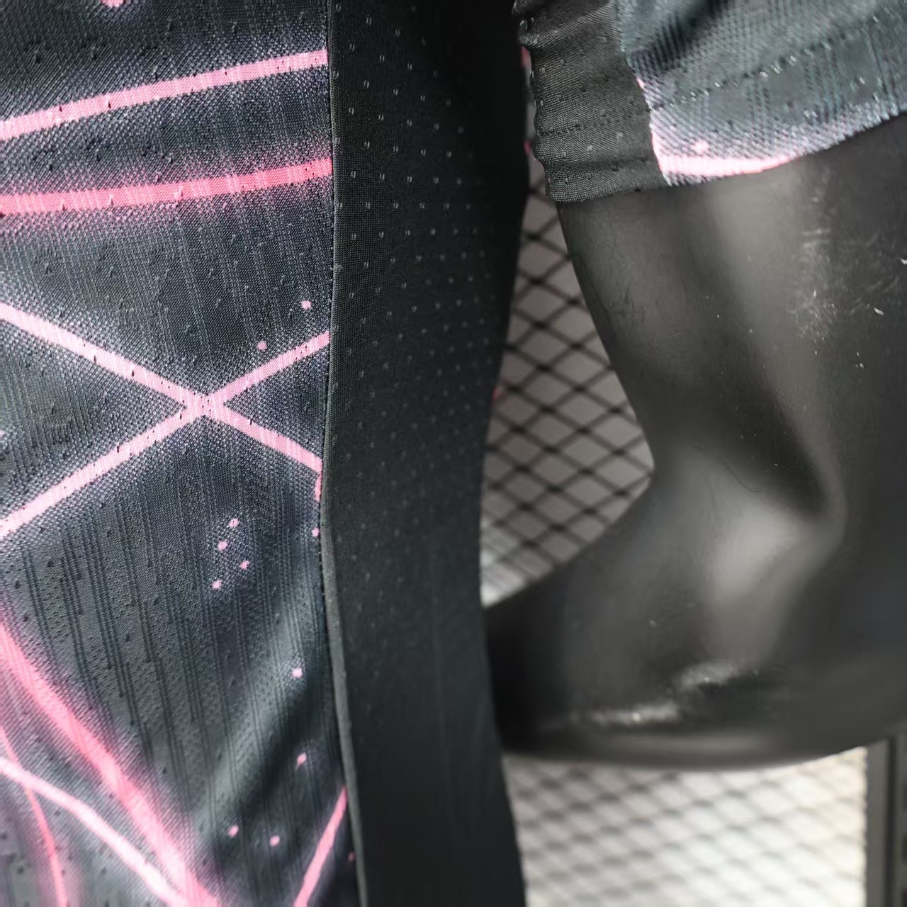 2025/2026 Paris Saint-Germain Pre-Match Quick-Dry Short-Sleeve Jersey(Player) 