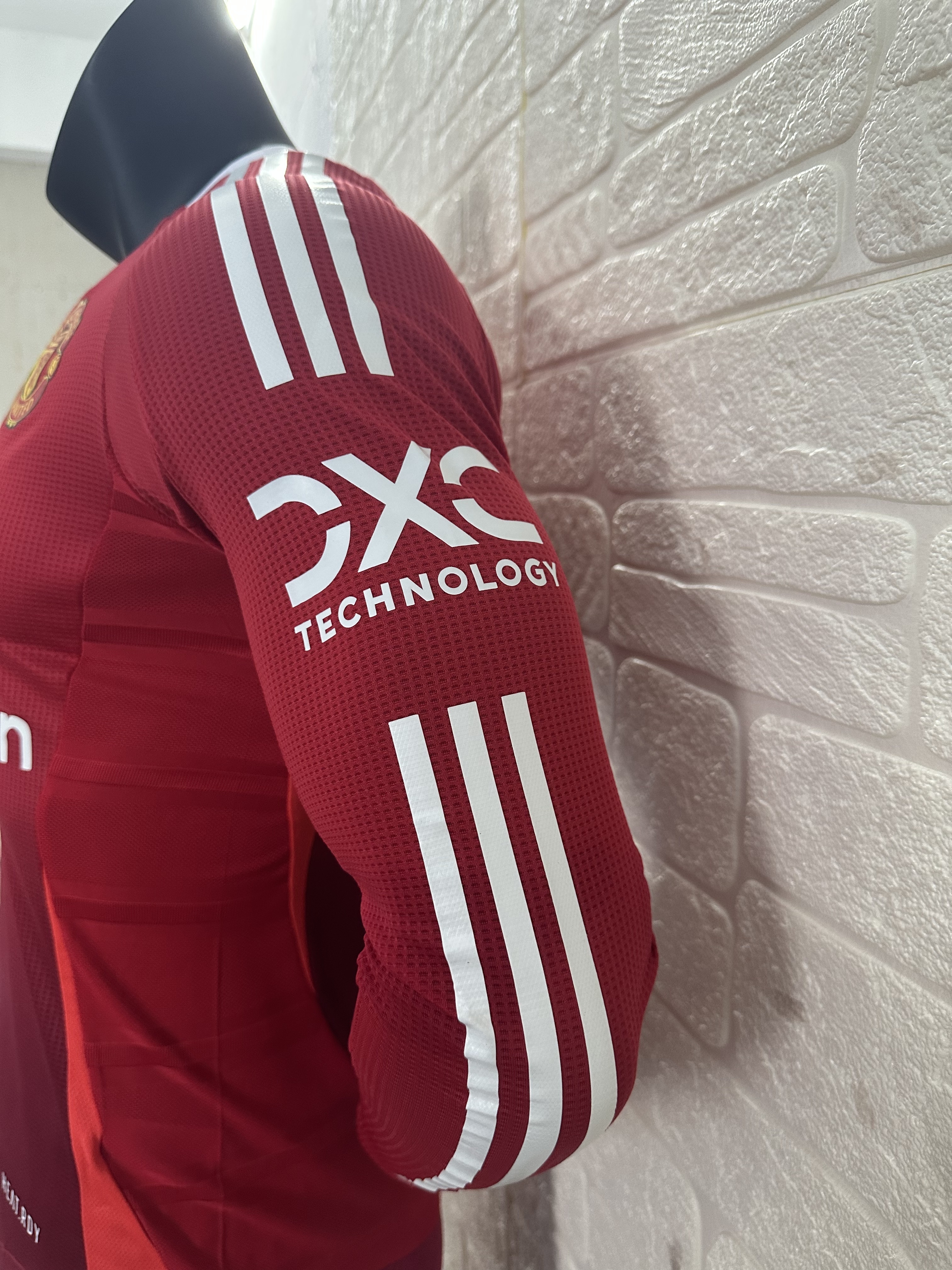 2024-2025 Manchester United home long sleeve jersey【player-edition】