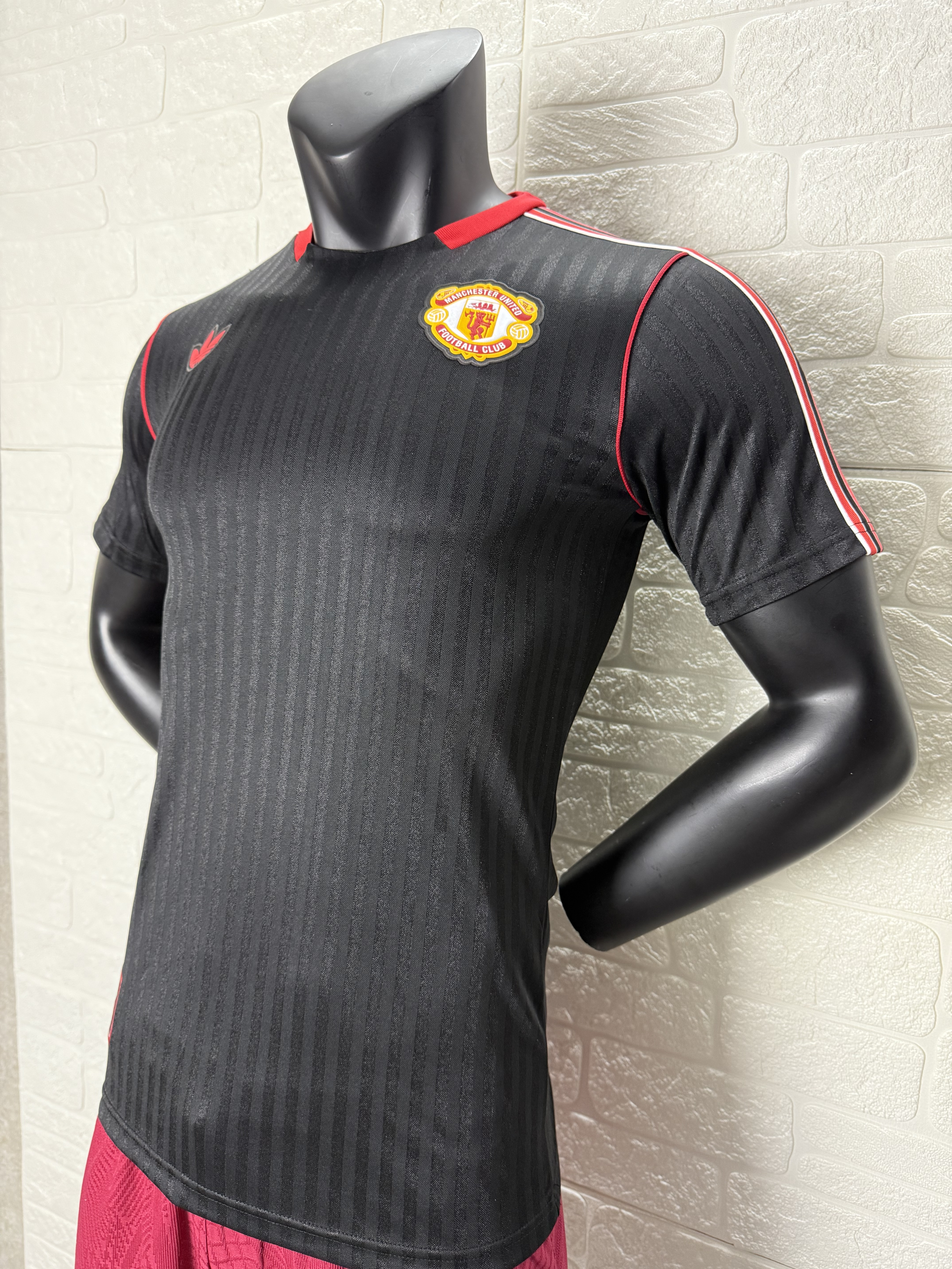 2025/2026 Manchester United Black Short Sleeve Jersey Special Edition ( Fan )