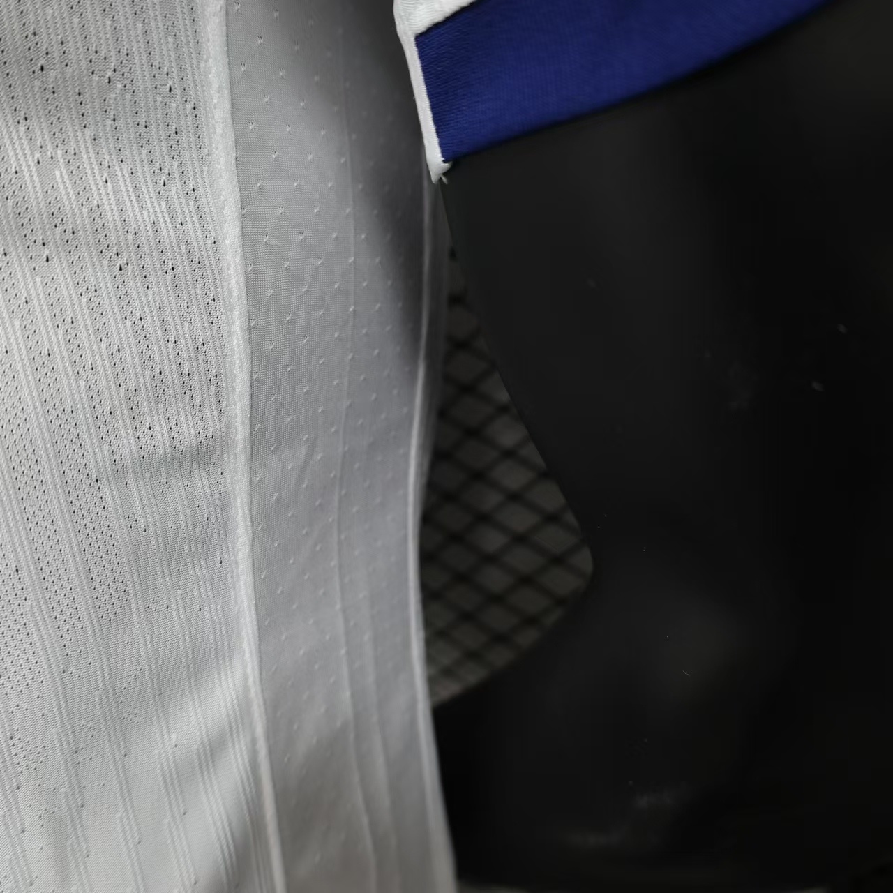 2025/2026 Barcelona White Short-Sleeve Jersey Special Edition ( Player )