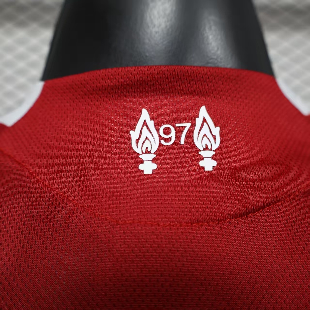 2025-2026 Liverpool season home short jersey red (player-version)