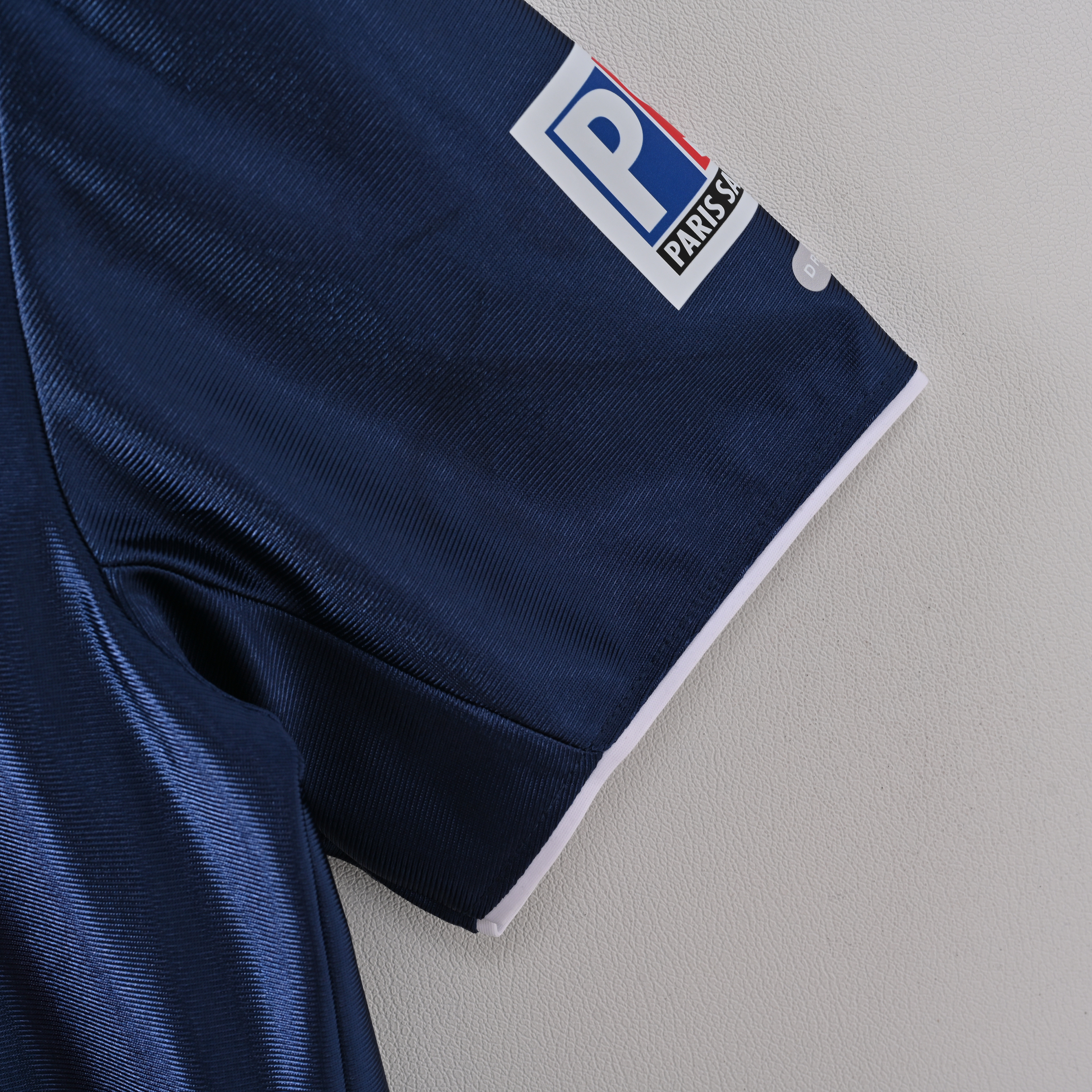 2001/2002 Paris Saint-Germain Home Retro Short-Sleeve Jersey ( Fan ) 