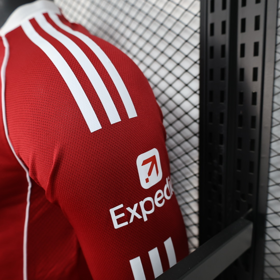  2025-2026 Liverpool Home Long-Sleeve Soccer Jersey (Player)