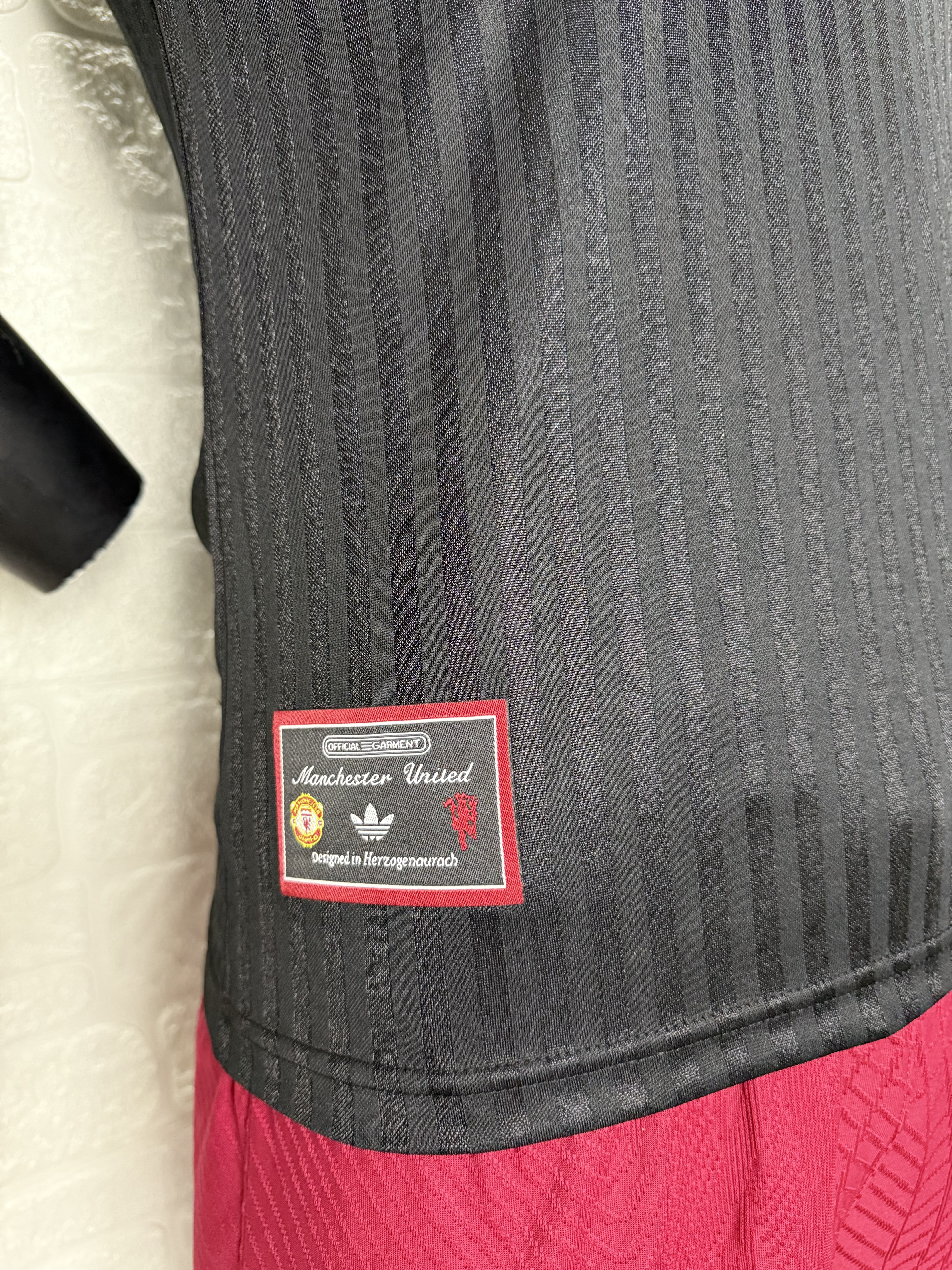 2025/2026 Manchester United Black Short Sleeve Jersey Special Edition ( Fan )