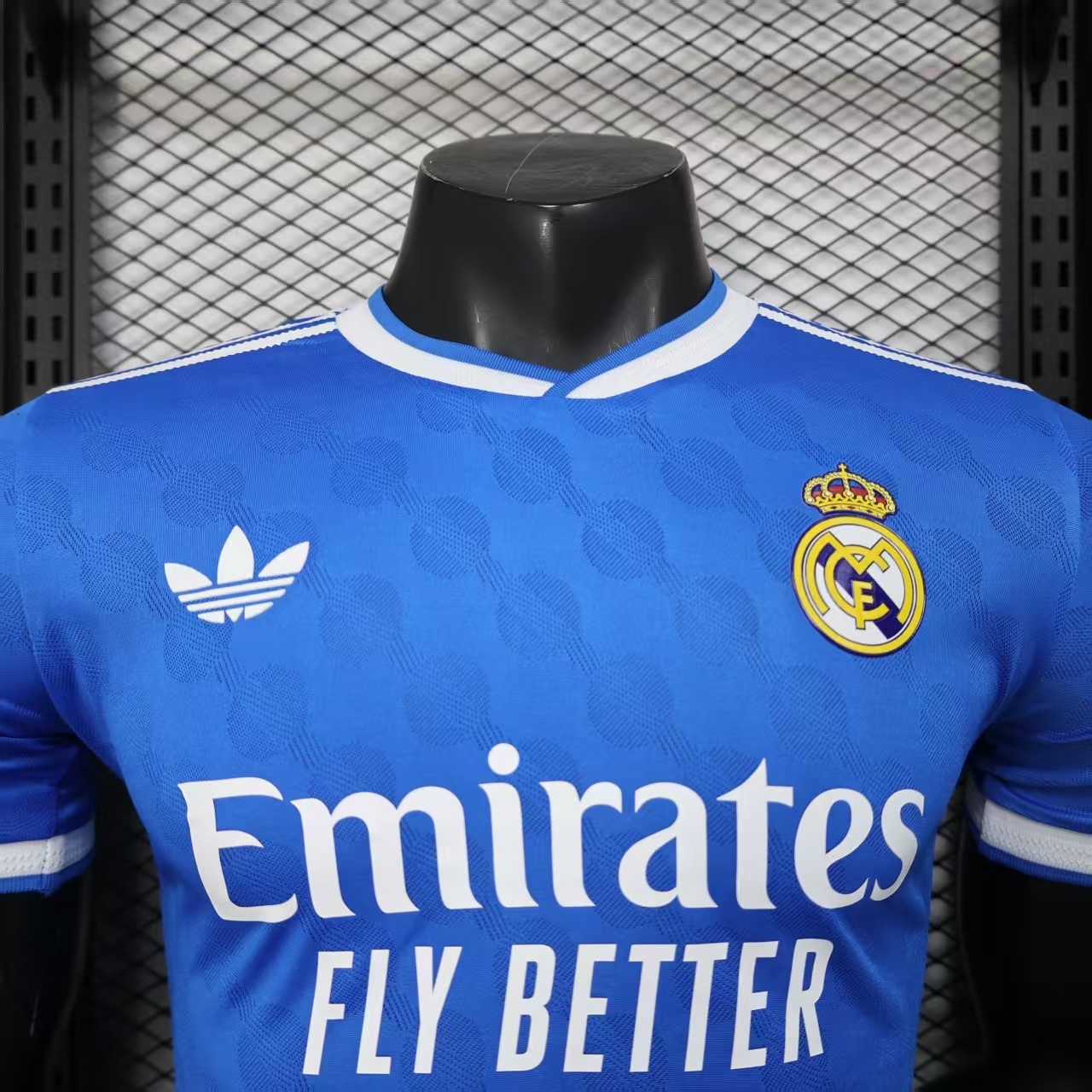 2025-2026 Real Madrid Season Second Away Quick-Drying Short-Sleeved Jersey (player-version)