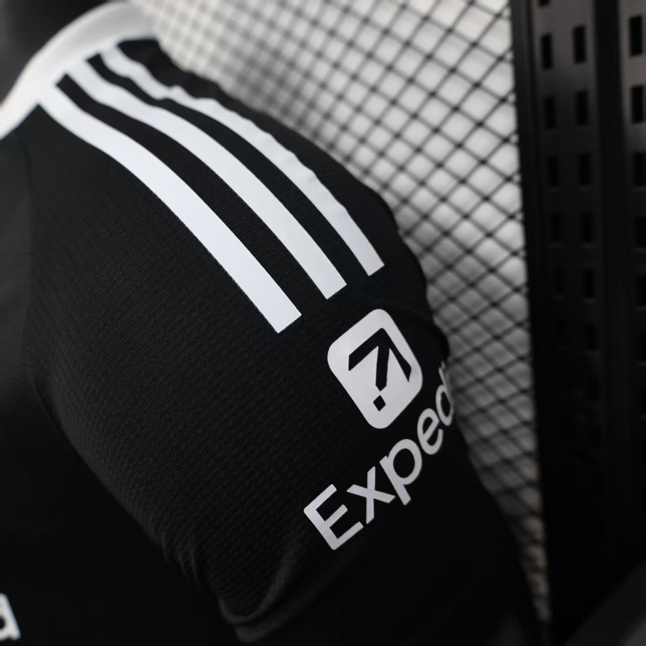 2024-2025 Liverpool Away Black Long-Sleeve Soccer Jersey (Player) 