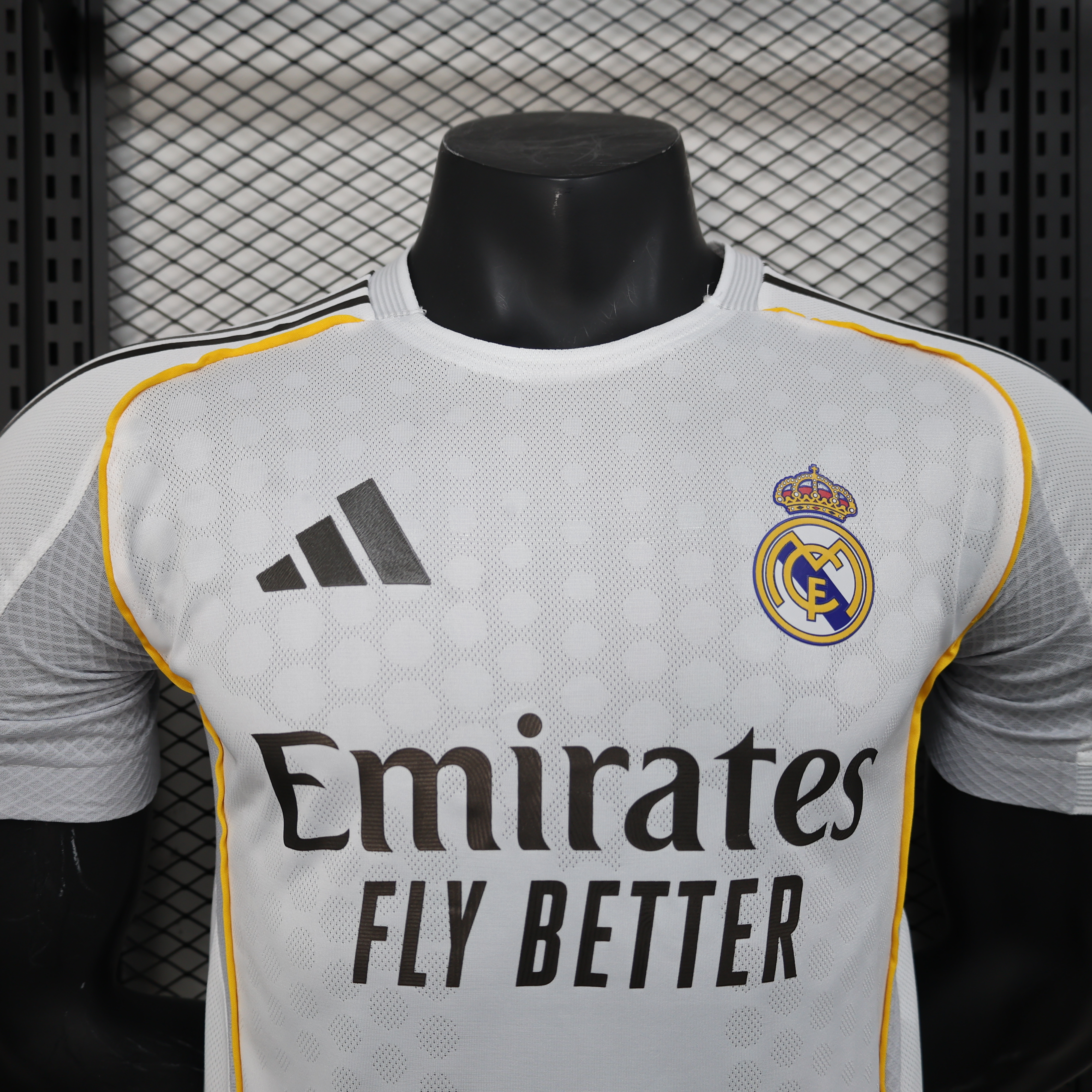 2025-2026 Real Madrid Season Second Away Sports Quick-Drying Short-Sleeved Jersey White (player-version)