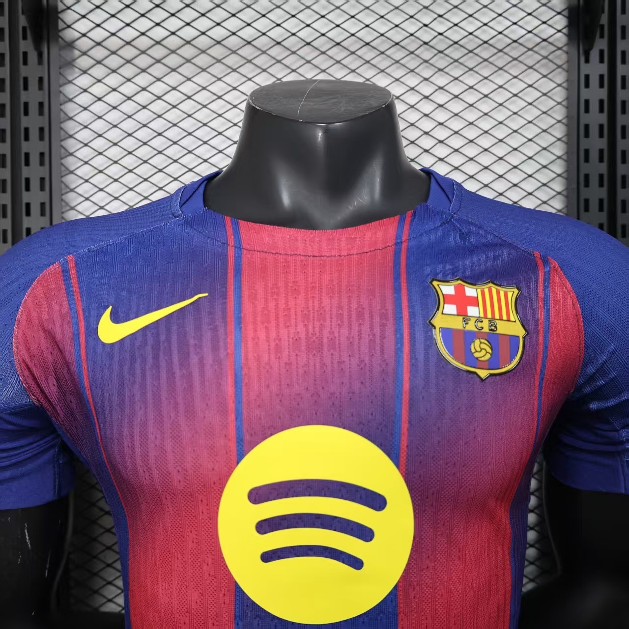 2025-2026 Barcelona Home Moisture-Wicking Short Sleeve Soccer Jersey (player-version)
