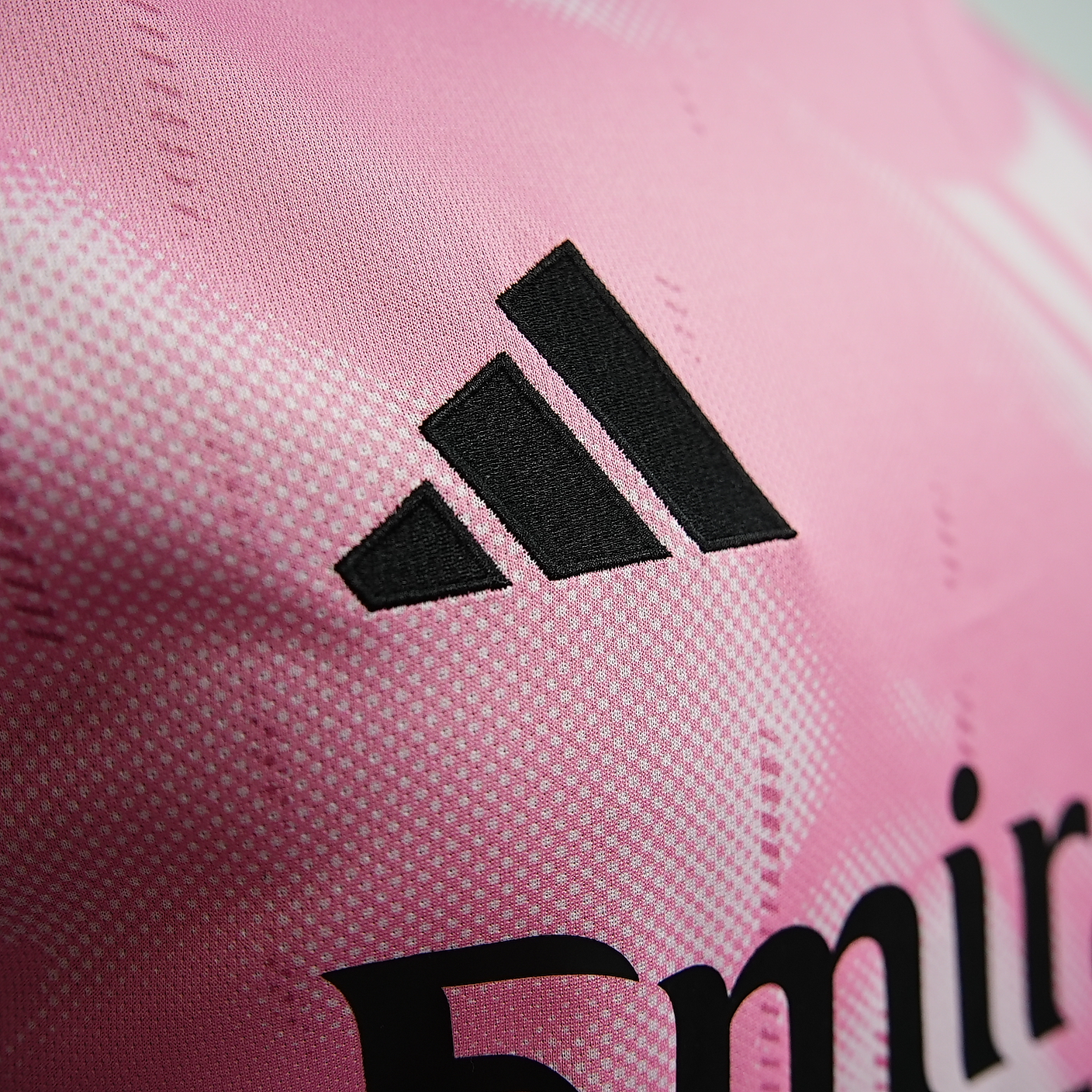 2024/2025 Real Madrid Football Training Pink Short-Sleeve Jersey ( Fan )