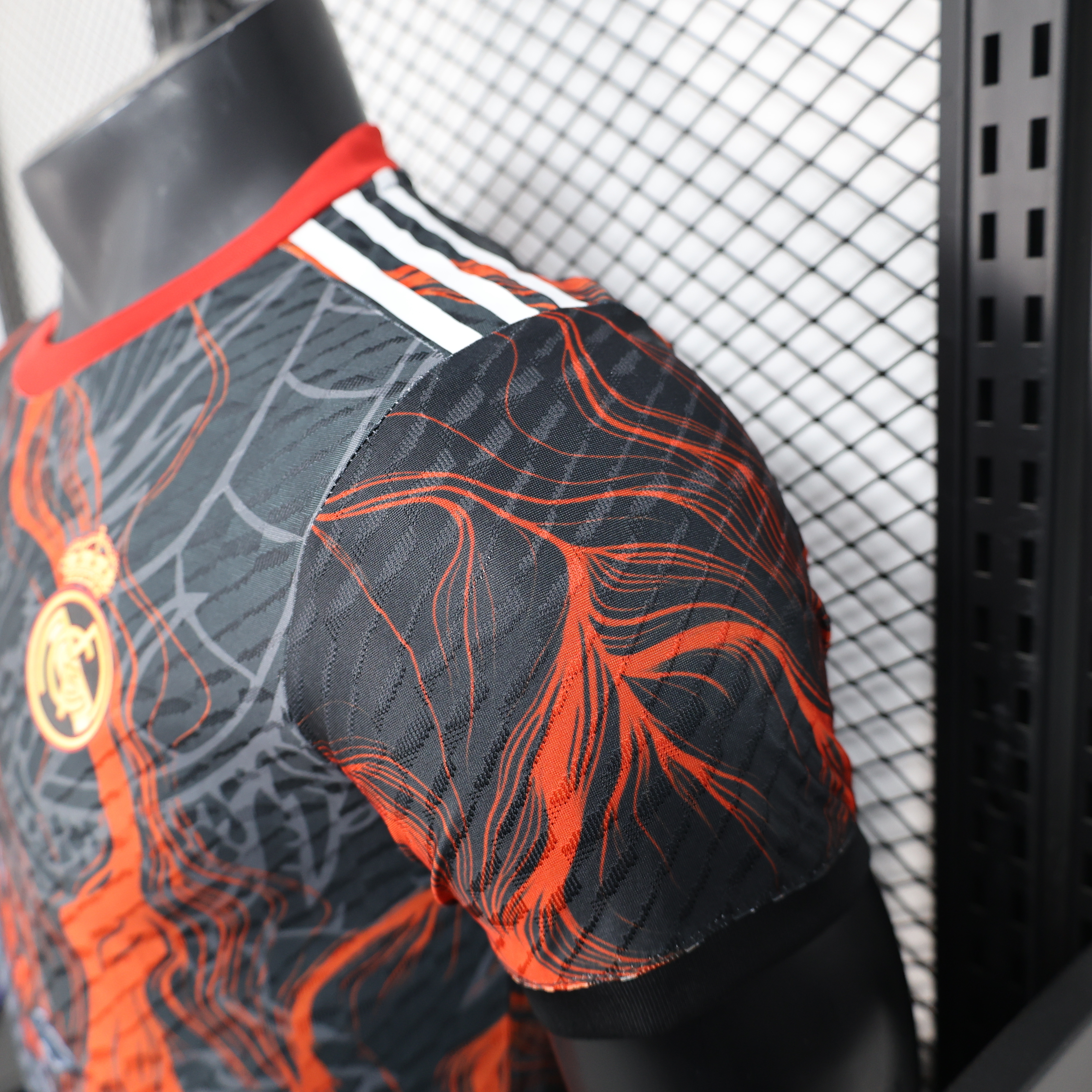 2025/2026 Real Madrid Black Dragon Special Edition Short-Sleeve Jersey ( Player ) 