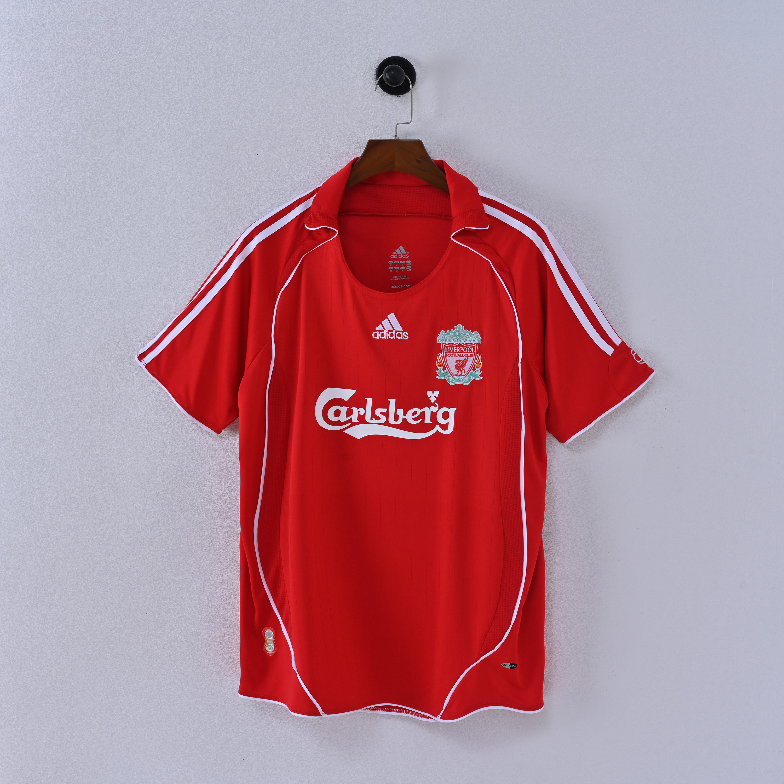 2006-2007 Liverpool Short-Sleeved Football Shirt Retro Edition (Fan)