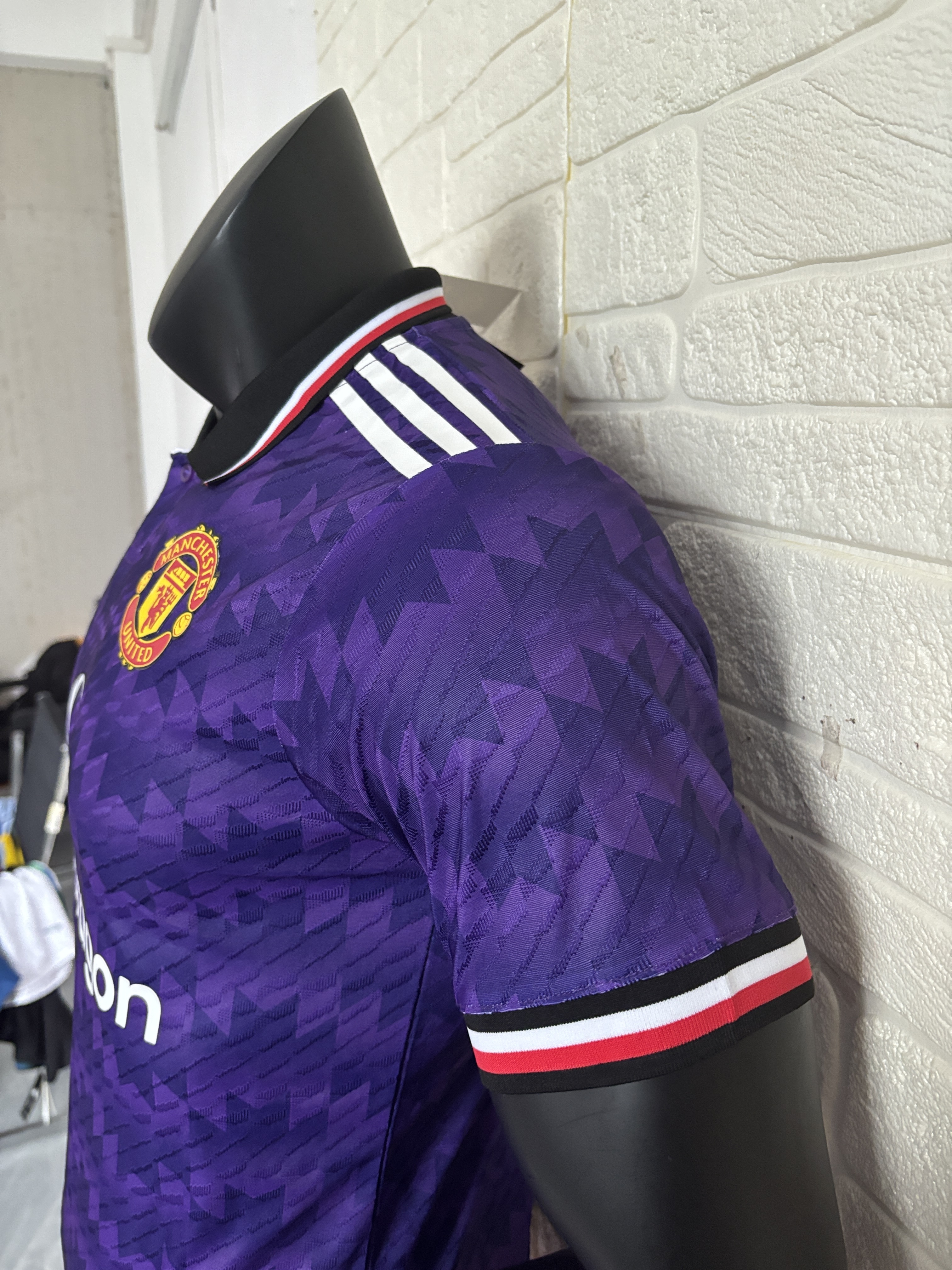 2025/2026 Manchester United Purple Short-Sleeve Special Edition ( Fan )