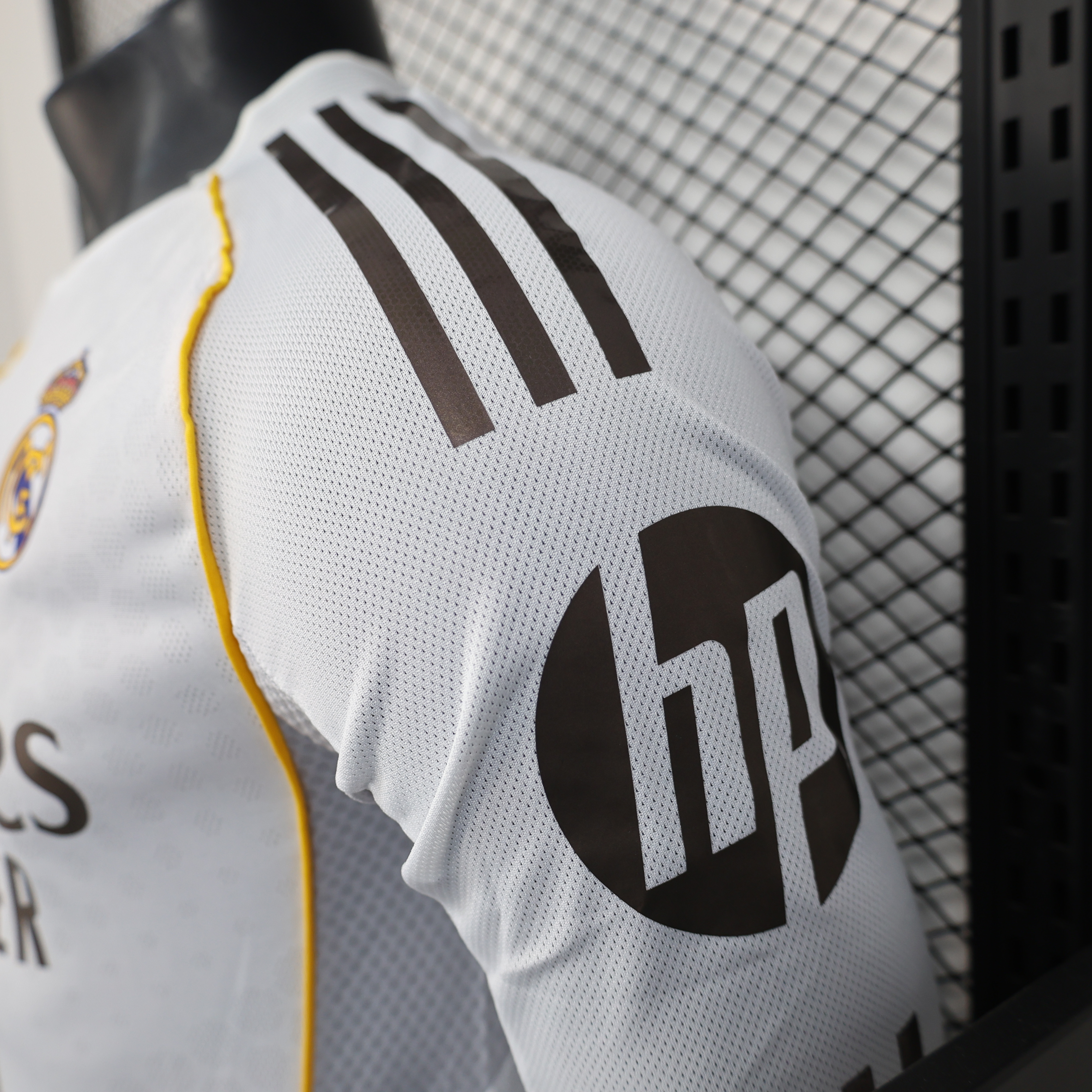 2025-2026 Real Madrid Season Second Away Quick-Drying long-Sleeved Jersey ( Player )