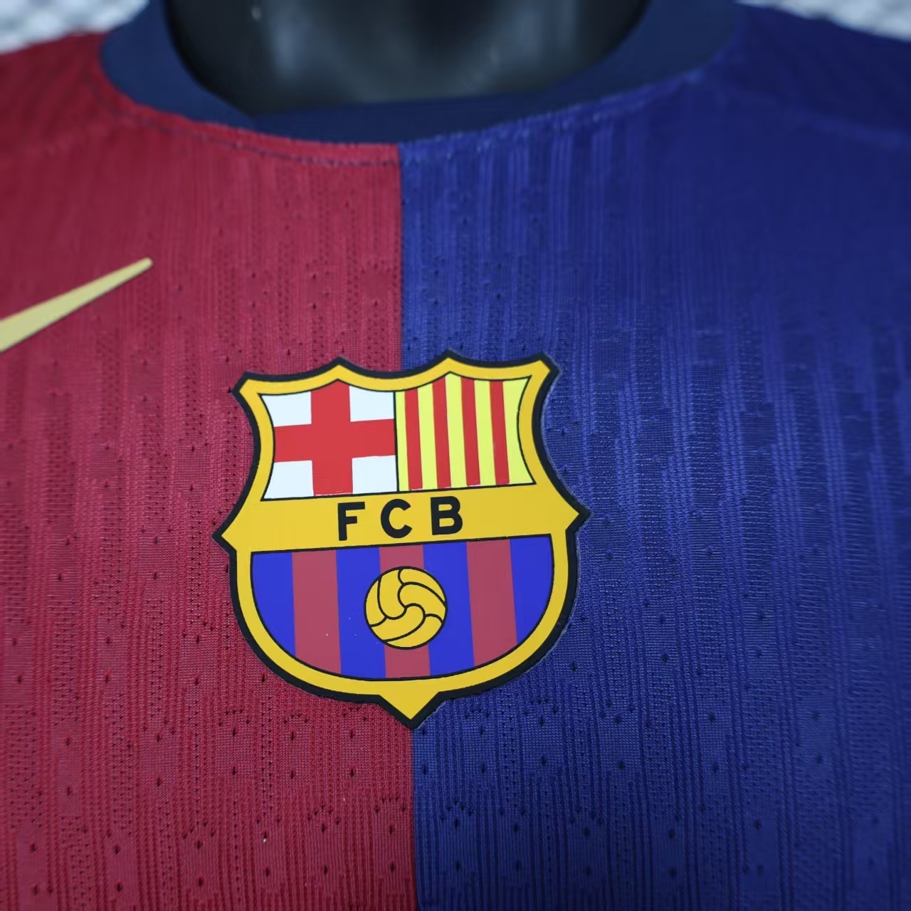 2025/2026 Barcelona home short-sleeve jersey Scott collaboration ( player )