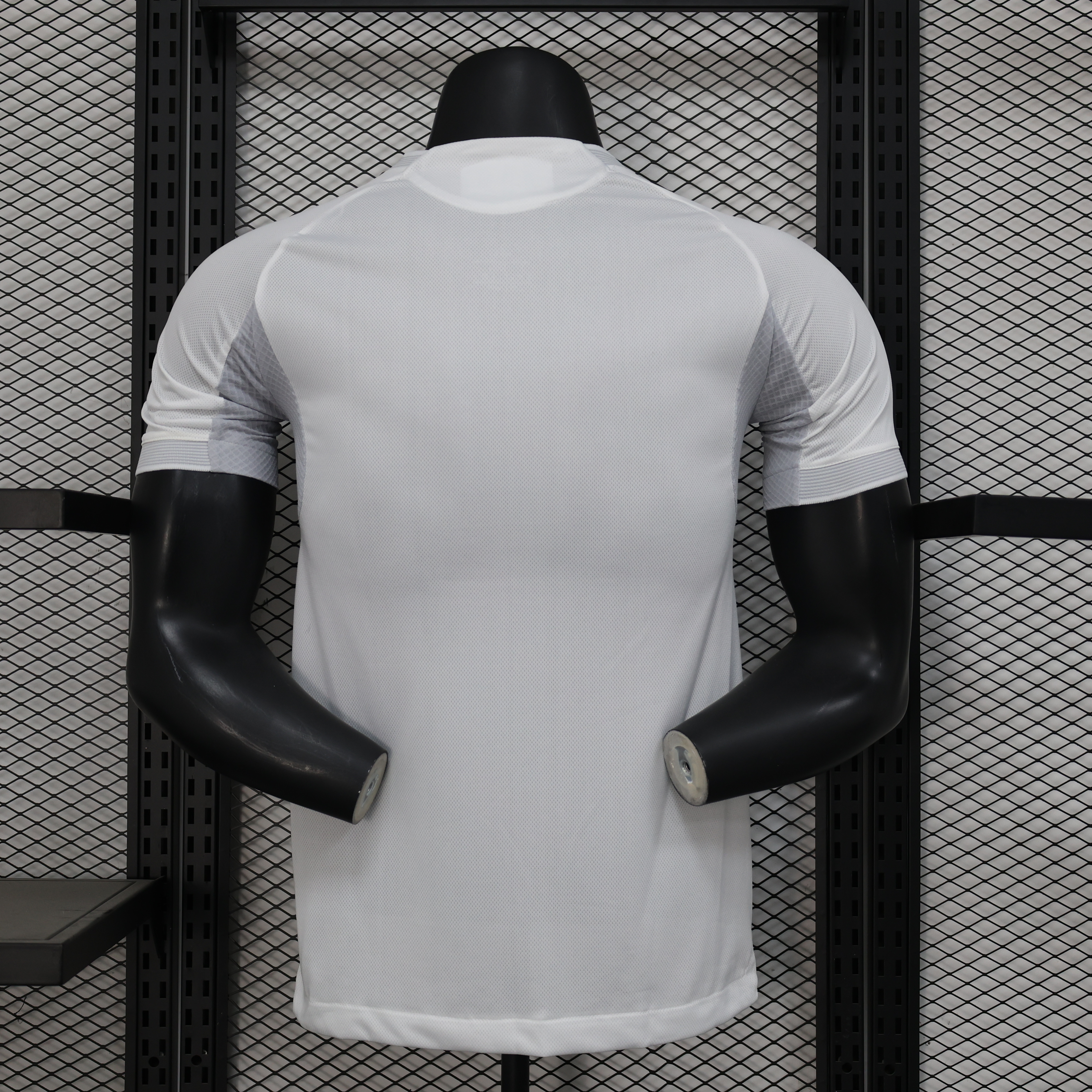 2025-2026 Real Madrid Season Second Away Sports Quick-Drying Short-Sleeved Jersey White (player-version)