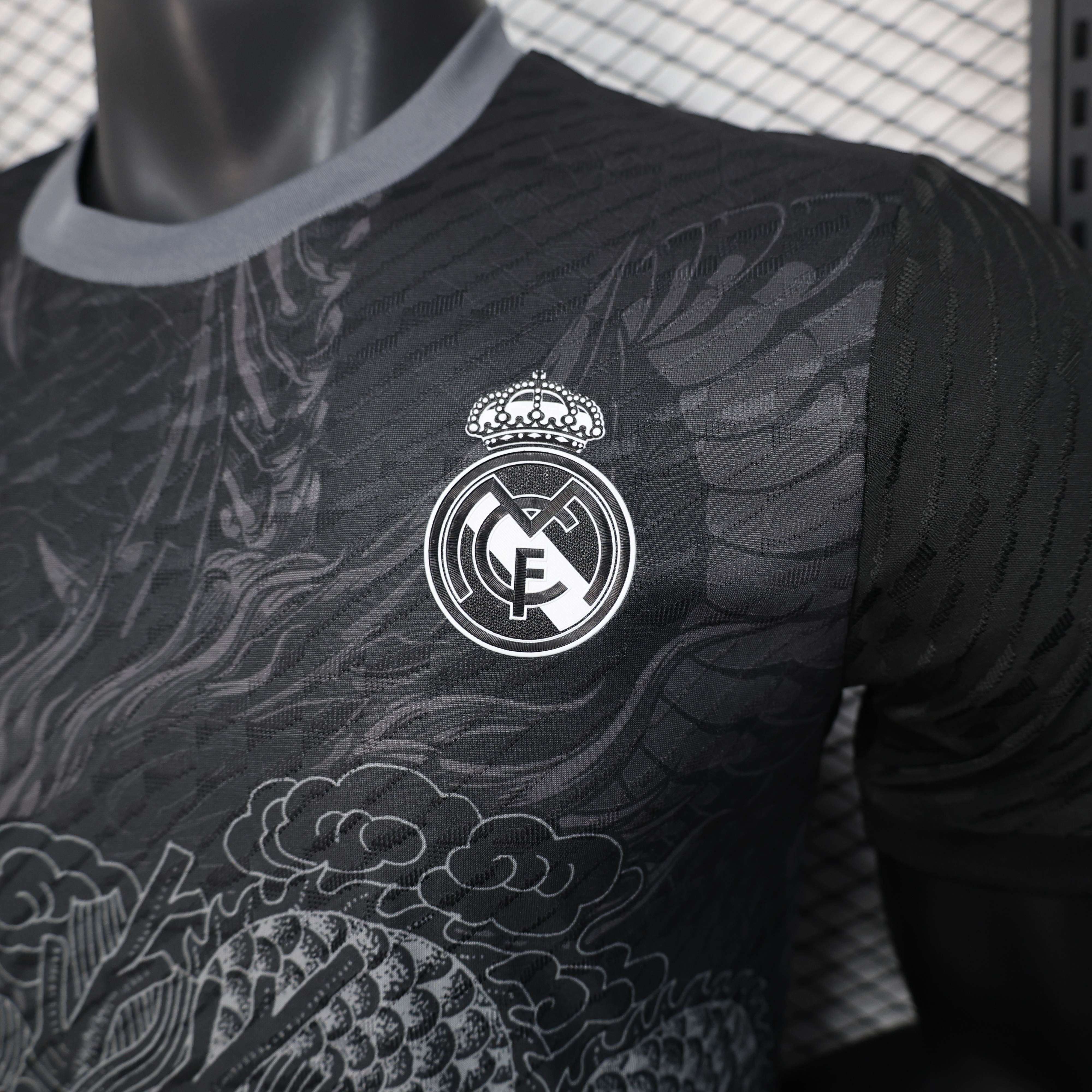 2025/2026 Real Madrid Black Dragon Special Edition Short-Sleeve Jersey ( Player )