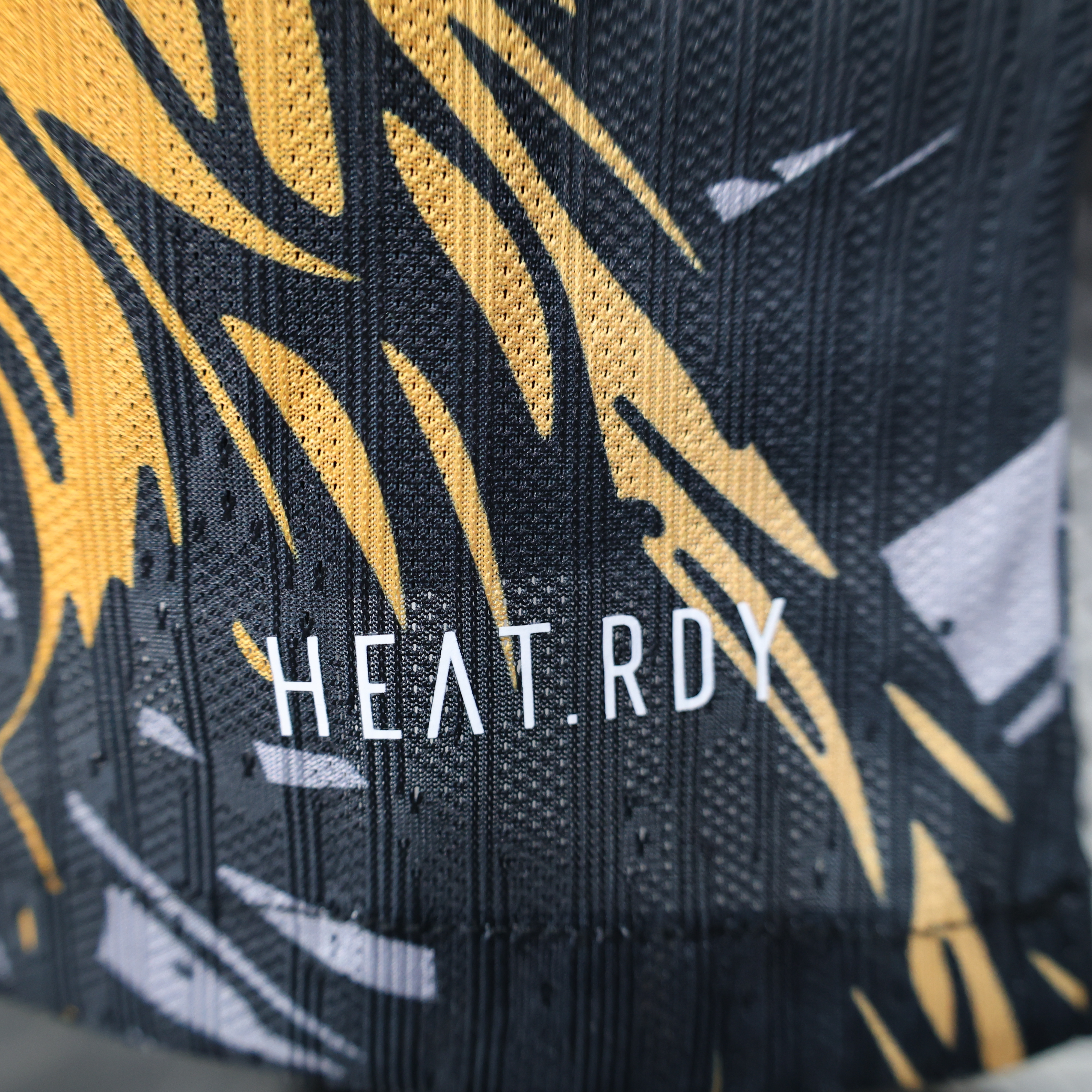 2025-2026 Liverpool Short-Sleeve Football Shirt Black Special Edition (Player) 